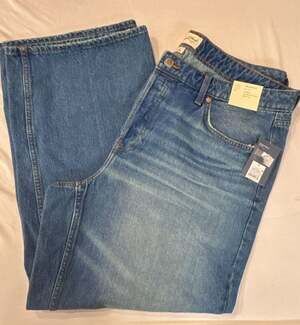 J699 Women's 90s Baggy Mid-Rise Jeans Size 17